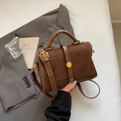 Elegant Faux Handbag Adjustable Strap Golden-Tone Hardware Flap Closure - Trendy Commuting Hobo