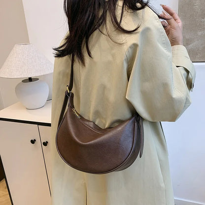 Crescent Crossbody Bag Women Vintage Soft Leather Shoulder Bag