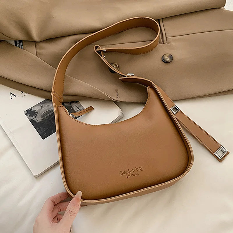 Crescent Crossbody Bag – Retro PU Leather Shoulder Purse for Women