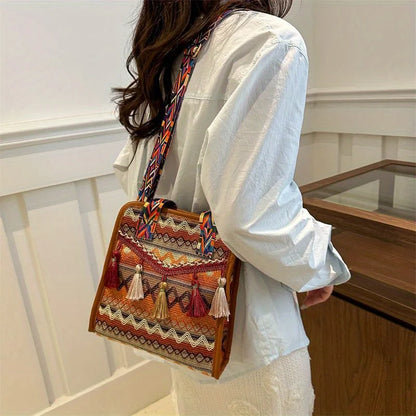 Boho Embroidered Crossbody Bag – Adjustable Strap Shoulder Bag for Women