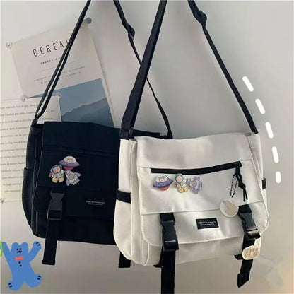 Harajuku Versatile Messenger Bag Retro Street Crossbody Bag Student School Canvas Bag