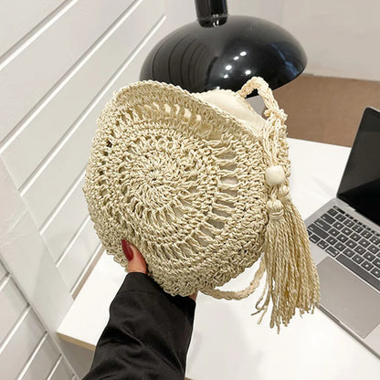 Fashion Hollow Out Shoulder Bags Casual Straw Crossbody Small Round Bag Purse Tassel Messenger Handbags bolsa feminina
