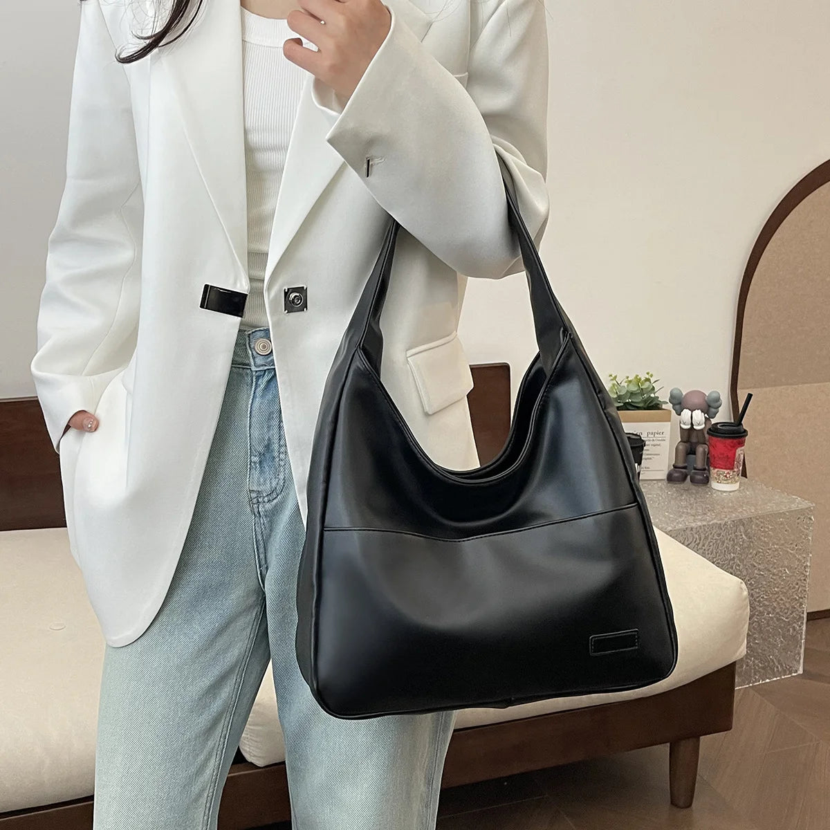 Large Capacity Tote Bag Trendy Simple Versatile Handbag Women S Shoulder Bags Commuting Fitness