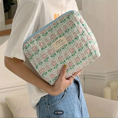 Colorful Aesthetic Makeup Bag – Quilted Zipper Cosmetic Pouch