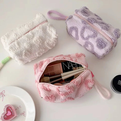 Ins Wind Plush Love Cosmetic Bag Outdoor Travel Tote Girl Large Capacity Storage Portable Toilet