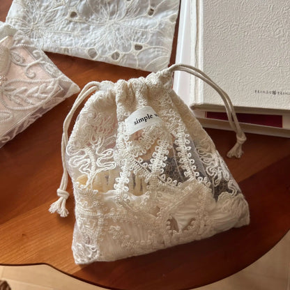 Retro Lace Storage Pouch Apricot Lace-Cutout Embroidered Multi-Purpose Organizer Hair Accessories