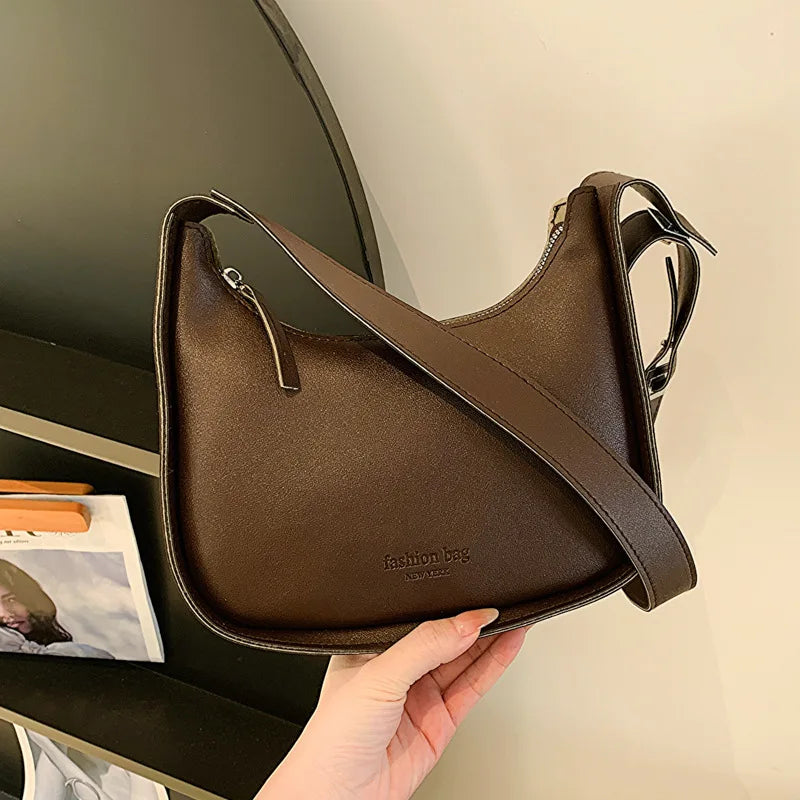 Crescent Crossbody Bag – Retro PU Leather Shoulder Purse for Women