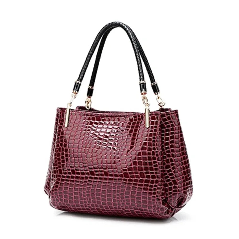 Embossed Leather Tote Bag – Large Capacity Handbag with Gold Hardware