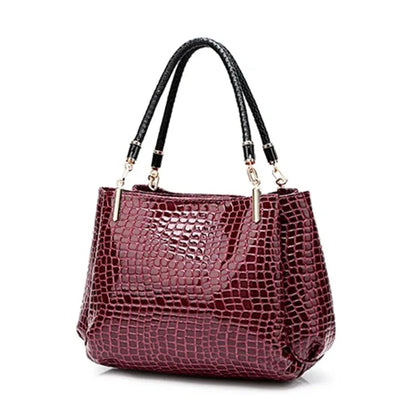 Embossed Leather Tote Bag – Large Capacity Handbag with Gold Hardware