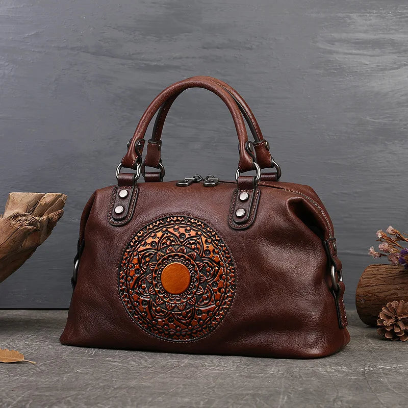 Embossed Totem Tote Bag Top-Grain Cowhide Commuter Handbag Large-Capacity Handcrafted