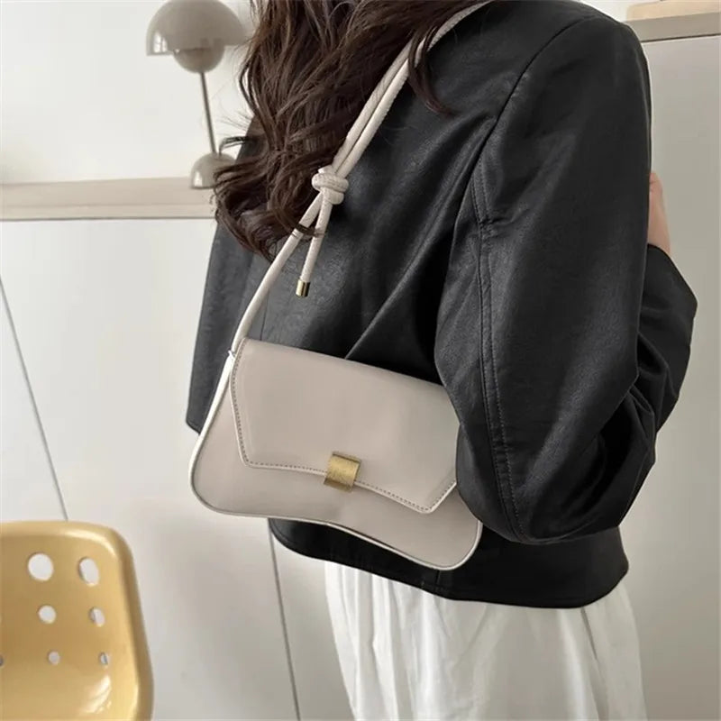 Stylish Versatile Shoulder Underarm Bag Simple Metal Buckle Handbag Messengerbag