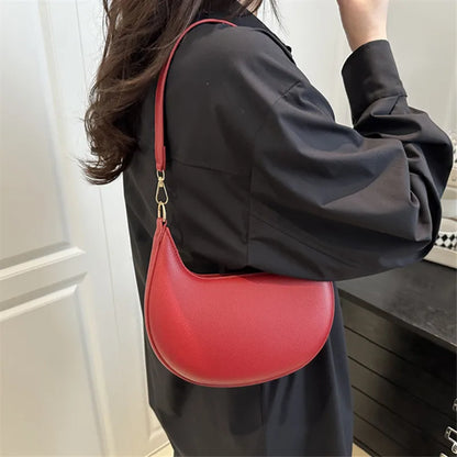 Crescent Crossbody Bag for Women – Chic Shoulder Handbag with Adjustable Strap