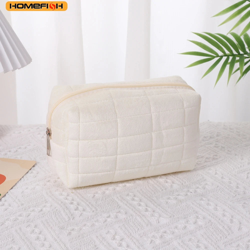 Homefish Stylish Large Capacity Pillow Shaped Storage Bag