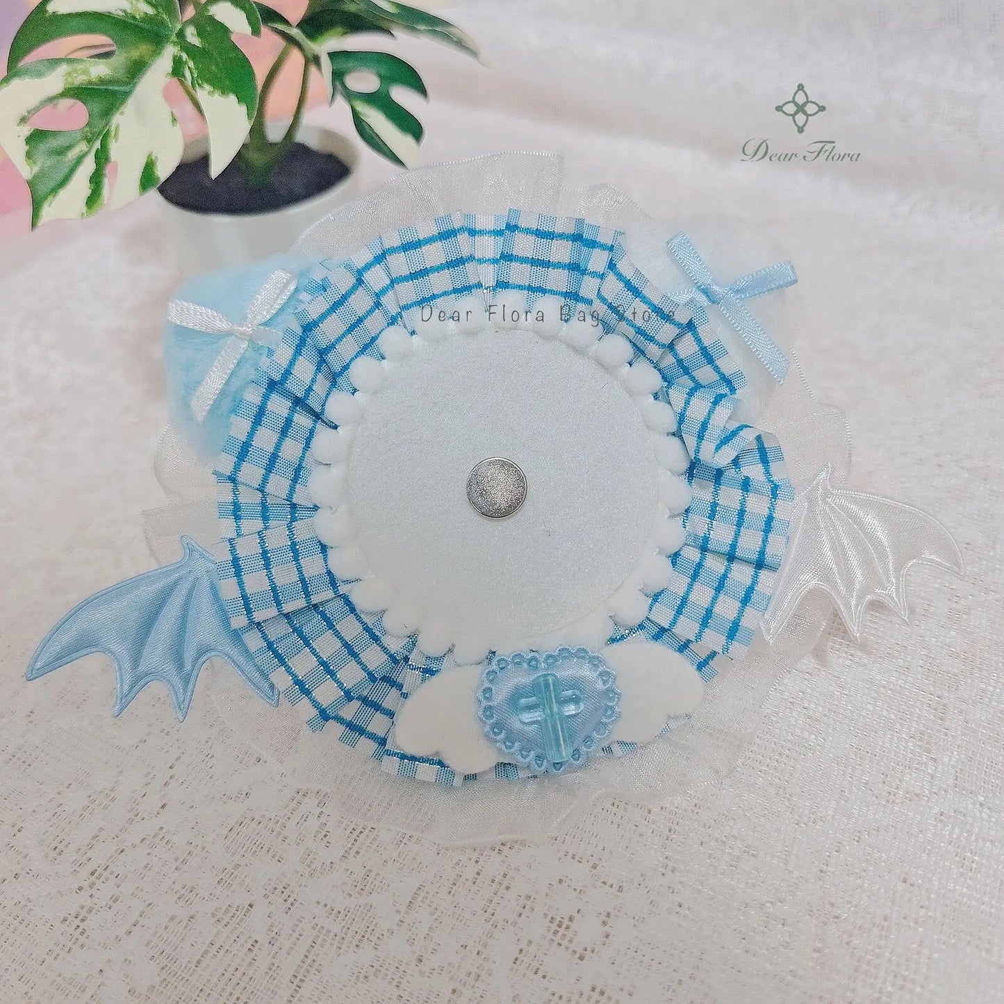 Ita Bag Badge Display Stand – Handmade Lace Cat Ears Wings Decoration
