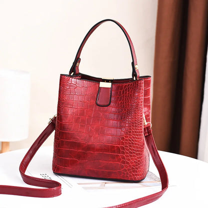 Crocodile Leather Bucket Bag – Large Capacity Shoulder & Crossbody Tote
