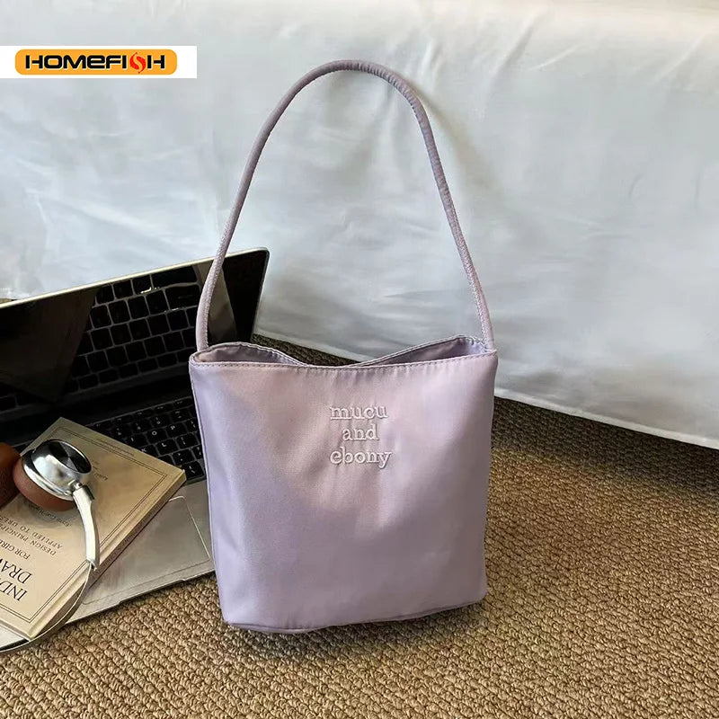 Embroidered Nylon Bucket Bag Japanese Style Commuter Single Shoulder Bag