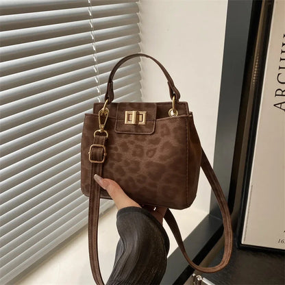 Stylish Banquet Leopard Print Crossbody Bag Vintage Chic Tote Retro Buckle Handbag Underarm Shoulder