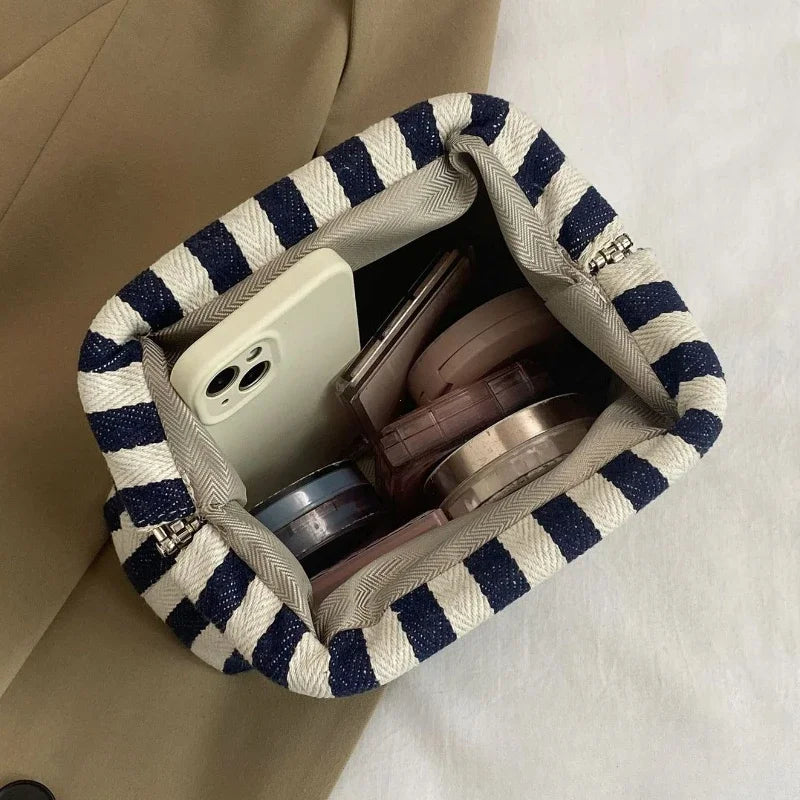 Large Capacity Striped Beach Cloud Bag Women Summer Woven Crochet Shell Portable S Handbag Purse