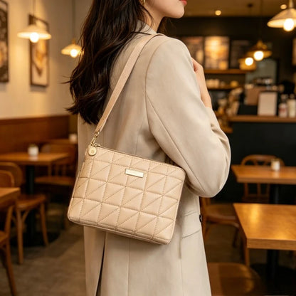 Large Capacity Versatile Shoulder Bags Small Crossbody Purse Gold Chain Accent Women Everyday