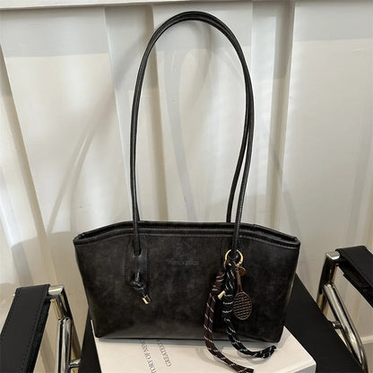 Vintage Leather Shoulder Bag – Large Capacity Women's Handbag