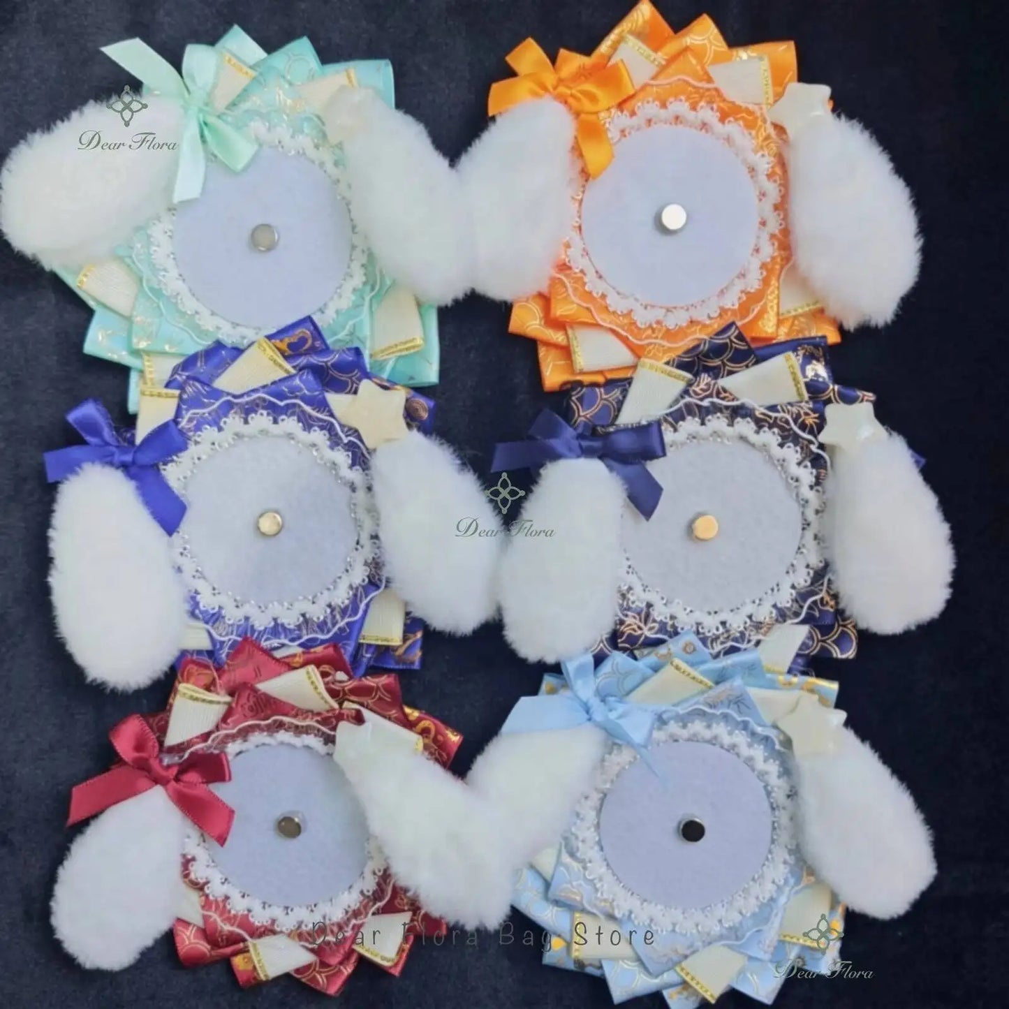 Dog Ear Badge Display Stand – Anime Itabag Bow Holder