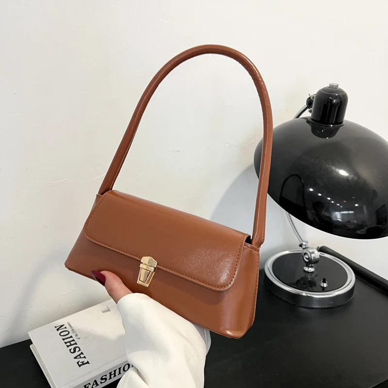 Vintage Glossy Shoulder Bag Leather Texture Gold Buckle Lightweight Large Capacity Pu Water