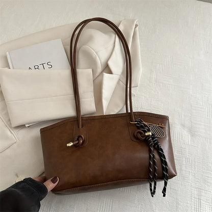 Vintage Leather Shoulder Bag – Large Capacity Women's Handbag