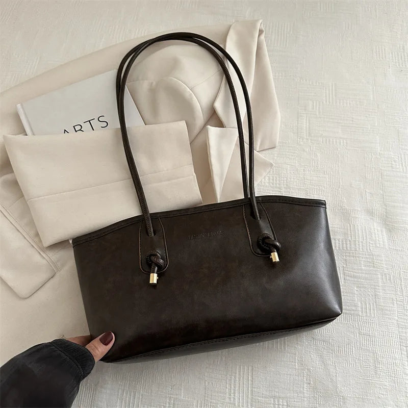 Vintage Leather Shoulder Bag – Large Capacity Women's Handbag