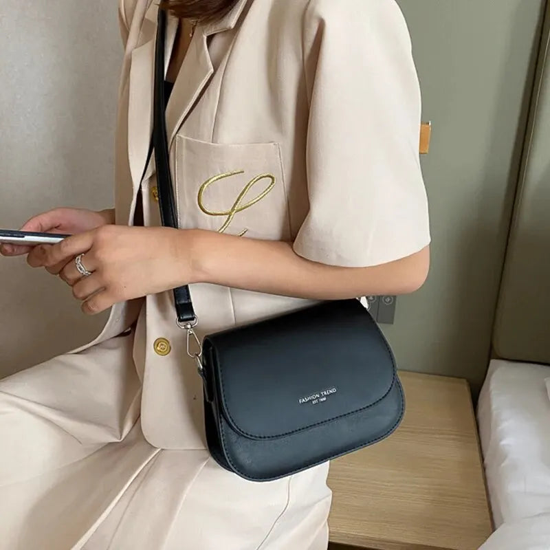 Women S Crossbody Bag Solid Color Fashionable Flipped Retro Casual Simple