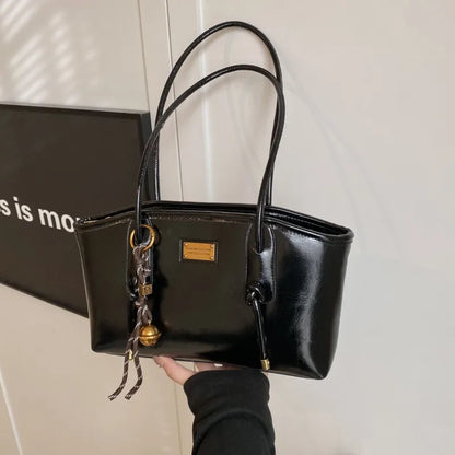 Large Capacity Tote Bag – Retro Soft Leather Shoulder Bag