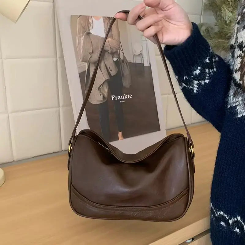 This Retro Single-Shoulder Underarm Bag Is Versatile Crossbody Dumpling Ladies