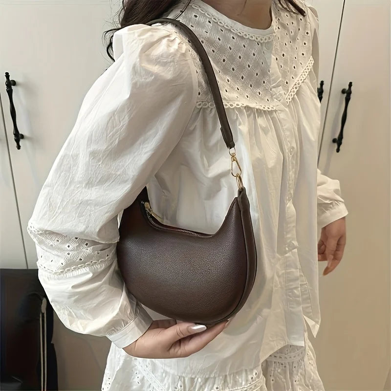 Crescent Crossbody Bag for Women – Chic Shoulder Handbag with Adjustable Strap