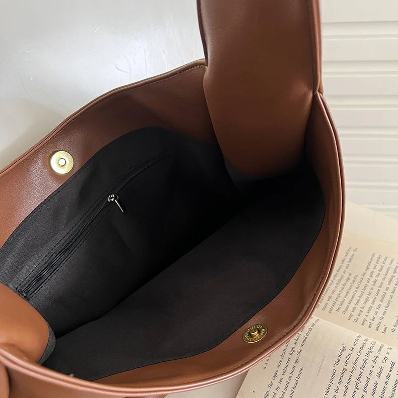 Large Capacity Tote Bag Trendy Simple Versatile Handbag Women S Shoulder Bags Commuting Fitness