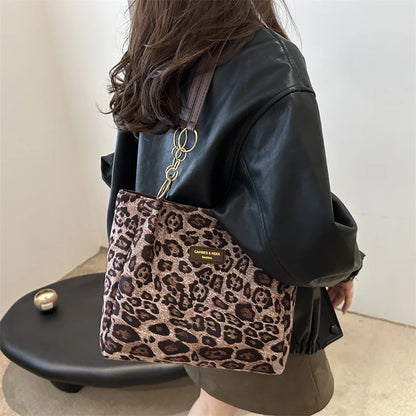 Leopard Print Shoulder Bag – Metal Chain Faux Leather Tote