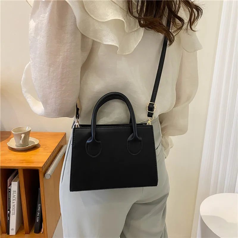 Small Crossbody Tote Bag – Dual Handle Retro Handbag for Women